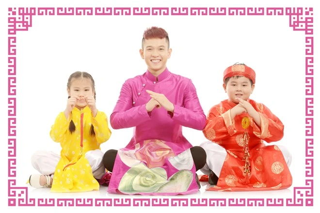 Ngay từ đầu nhóm đã định hướng một con đường đi riêng biệt với dòng nhạc văn minh và hiện đại, bằng những ca khúc tình yêu lãng mạn đến các bài hát cộng đồng rất ăn khách. Với 4 năm hoạt, nhóm đã ra mắt 9 album và 3 single với hơn 10 bài hát hit trên thị trường, 5 mini show và có những live concert thu hút hơn 5.000 khán giả.