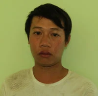 Mây mưa trong phòng bị đục lỗ, khách ham vui méo mặt!