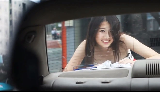 Nhiều nhà sản xuất truyền hình tin rằng cô sẽ là ngôi sao sáng giá trong tương lai.