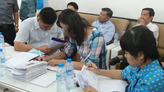 Thanh tra Sở Y tế TP HCM đang tiến hành kiểm tra