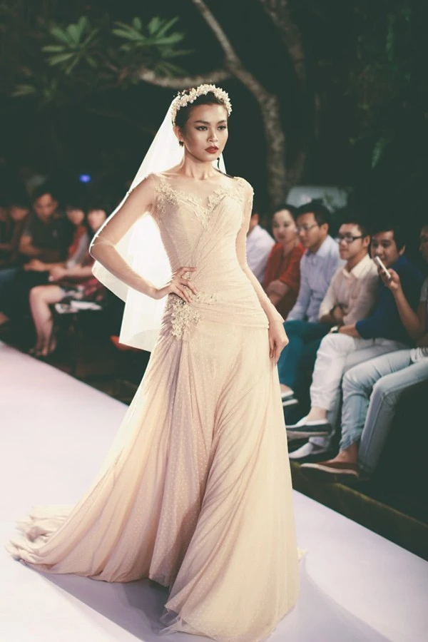 Hiện Mâu Thanh Thủy vẫn chưa thể nhớ gì về vụ tai nạn. Cô hy vọng có thể sớm trở lại sàn diễn.Ảnh: Multimedia