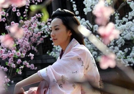 Hàn Tuyết (2011):