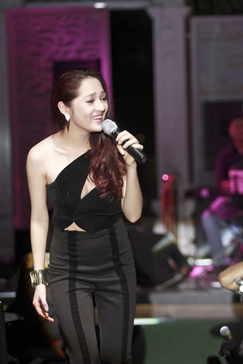 Nhập mô tả cho ảnh