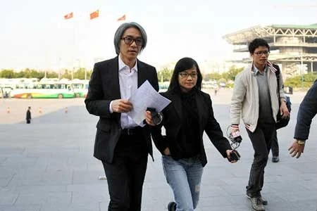 Tài sản "khủng" của vua phim hài Châu Tinh Trì ảnh 2 Đi tới đâu Châu Tinh Trì cũng nhìn thấy khả năng phát triển của một mảnh đất hay khối bất động sản. Ảnh: Zhiyin.