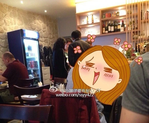 Cả hai thường xuyên dành thời gian bên nhau. Nhập mô tả cho ảnh