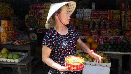 Bà Tỵ kể lại sự việc.