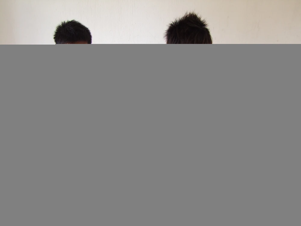 Hai đối tượng bị bắt khẩn cấp tại cơ quan điều tra.