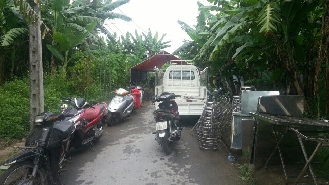 Gia đình chuẩn bị hậu sự cho người phụ nữ xấu số Gia đình chuẩn bị hậu sự cho người phụ nữ xấu số