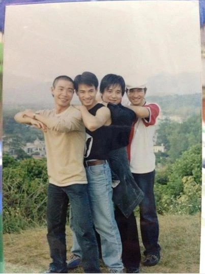 Công Lý chia sẻ ảnh thời trai trẻ của Hoài Linh 