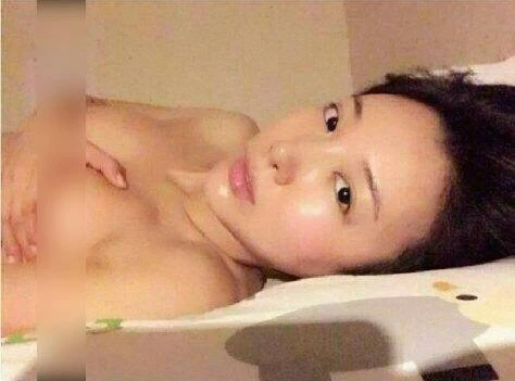 Người đẹp TVB lộ clip “nóng“ ảnh 2