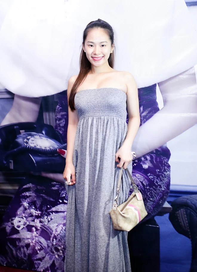 4 mỹ nhân Việt mập mờ chuyện mang thai, sinh con