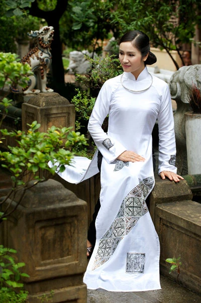 Phim mì ăn liền, Việt Trinh, Lý Hùng, Diễm Hương