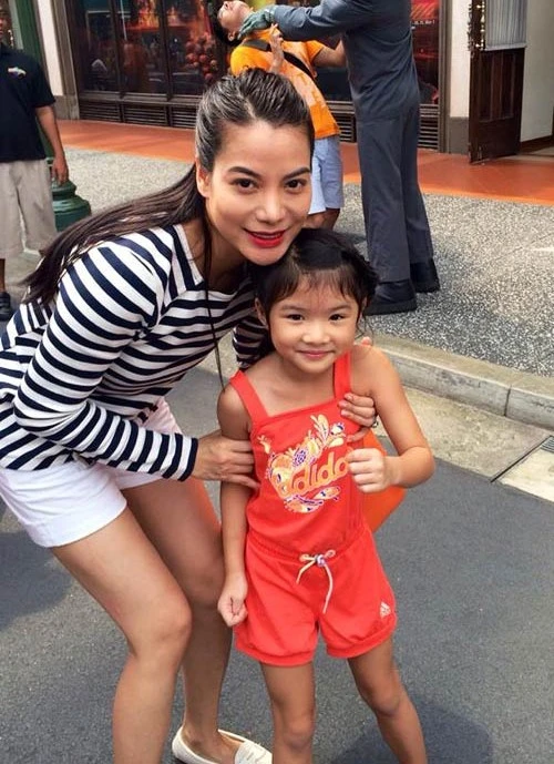 6 bà mẹ đơn thân quyến rũ bậc nhất Vbiz