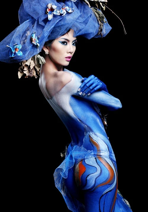 Sững sờ người đẹp Việt khoe thân với body painting ảnh 9