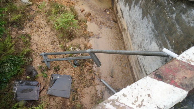 Xe đâm vách núi, 3 người chết, 11 người đa chấn thương ảnh 5