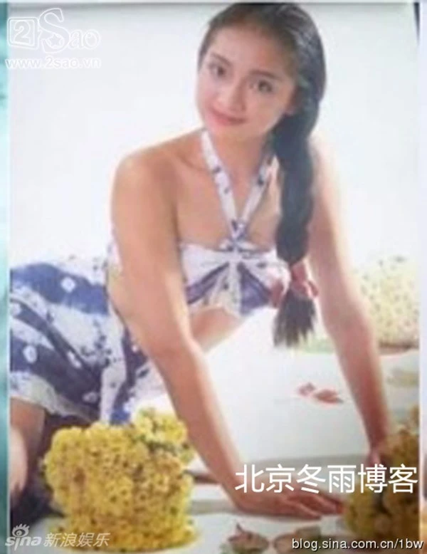 16 tuổi, Châu Tấn diện đồ 'mát mẻ' làm người mẫu ảnh ảnh 2