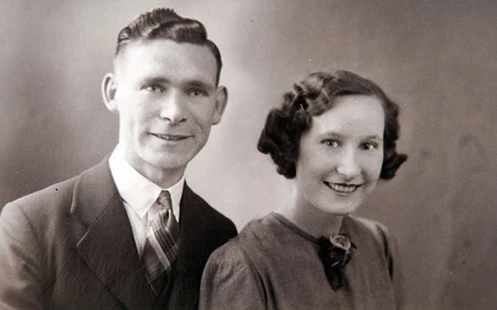 Ông bà Clifford đã yêu nhau ngay từ lần gặp đầu tiên