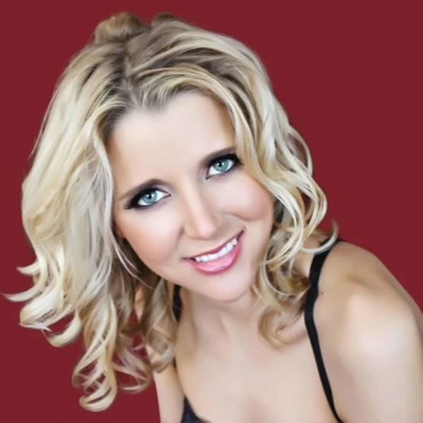 “Vạch trần” chuyện nữ sinh bán trinh tiết lấy tiền đi học, làm từ thiện ảnh 11