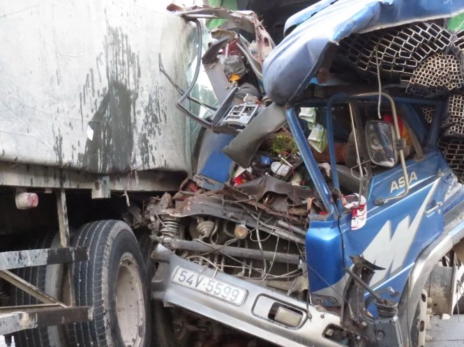 Hiện trường tai nạn. Ảnh: Vũ Toàn Hiện trường tai nạn. Ảnh: Vũ Toàn