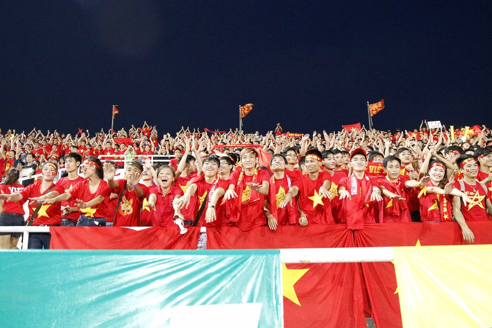 Sân Mỹ Đình tối nay hứa hẹn sẽ không còn chỗ trống