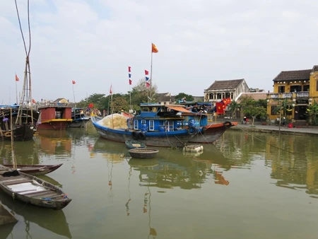 Phố cổ Hội An vừa lọt top 4 thành phố có dòng kênh nổi tiếng nhất thế giới