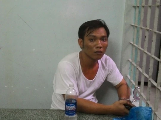 và Tô Anh Tuấn tại công an.