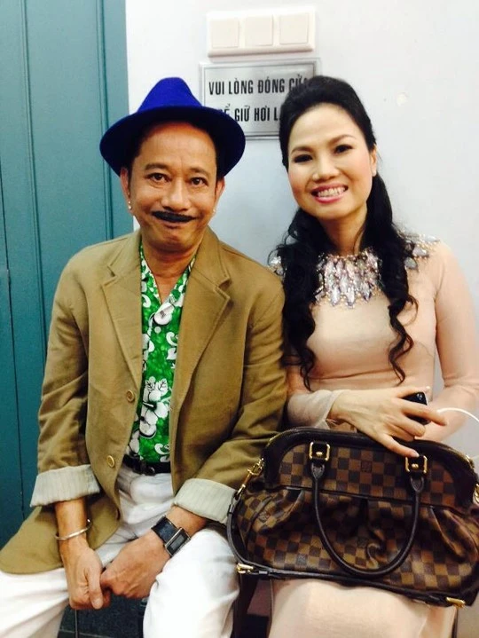 Bảo Chung: Mê 'sân cỏ' nhưng nợ sân khấu!