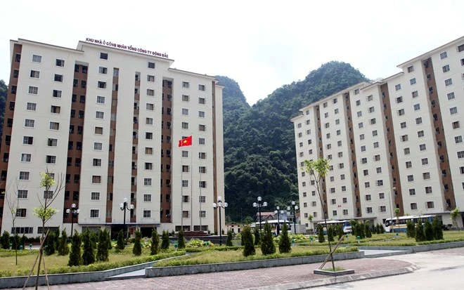 Thợ lòở trong những căn nhà chung cư xịn hơn hầu hết các chung cư thu nhập thấp của cả nước