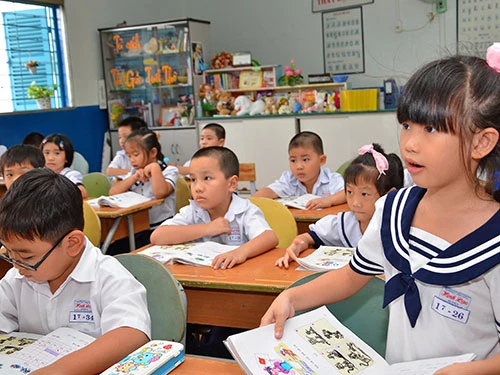 Các nhà văn đề nghị NXB Giáo dục phải tôn trọng tác giả khi sử dụng tác phẩm vào sách giáo khoa Ảnh: TẤN THẠNH