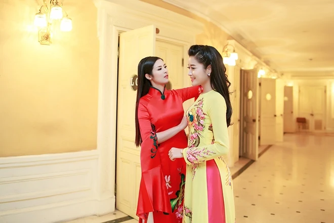 Huyền My đọ sắc với Ngọc Hân trong tà áo dài ảnh 2