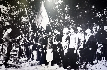 Bữa cơm đạm bạc của Đội VNTTGPQ ngay sau khi thành lập