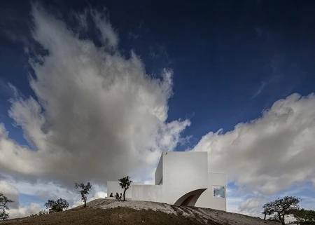 Nhà cây của Việt Nam lọt top 10 ngôi nhà của năm trên tạp chí Anh ảnh 3 Ngôi nhà Casa Meri ở Chile