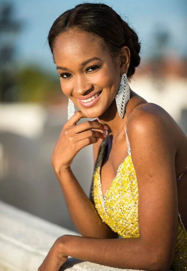 Chuyện hậu trường ít người biết ở Hoa hậu Hoàn vũ 