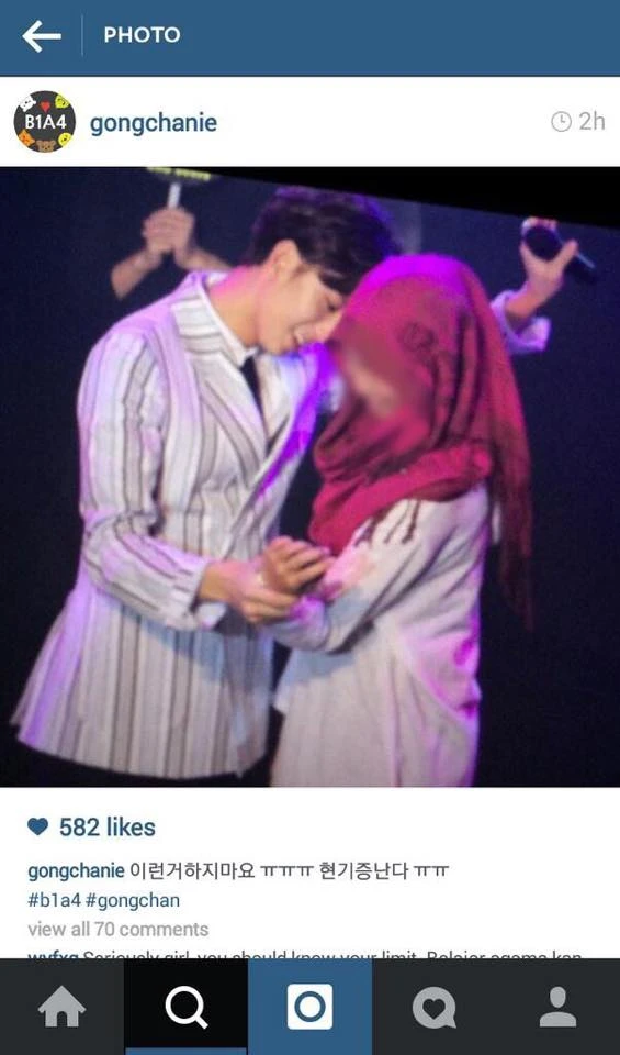 4 fan nữ có khả năng ngồi tù vì... ôm sao Hàn ảnh 2