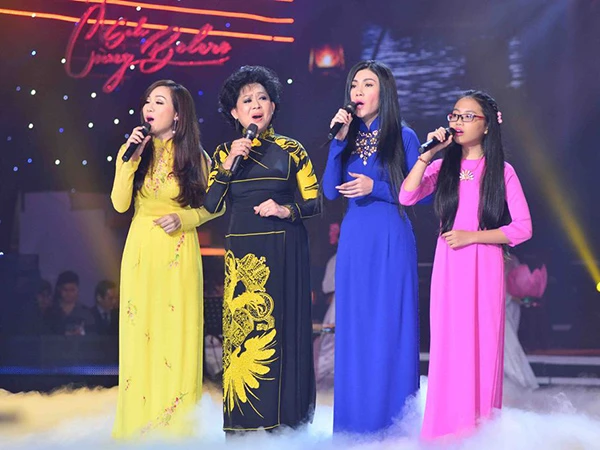 Lâm Ngọc Hoa đăng quang mùa đầu tiên 'Solo cùng Bolero' ảnh 7