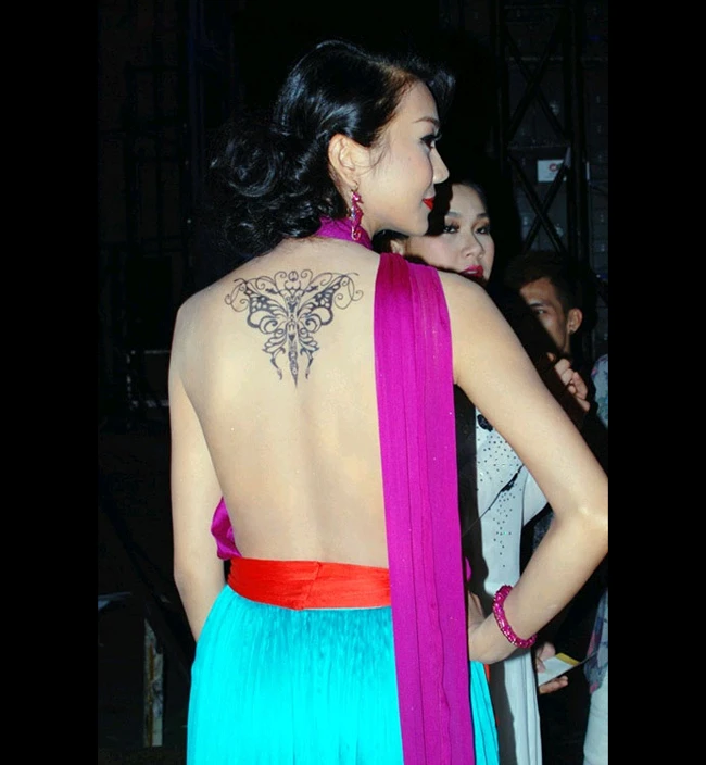 Nữ nghệ sĩ Việt với hình xăm độc, nhạy cảm ảnh 17