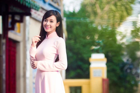 Tuy không quá cao, nhưng Midu lại sở hữu một vóc dáng cân đối