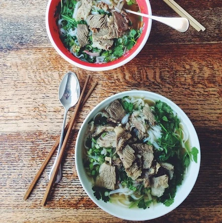 Phở bò và phở gà