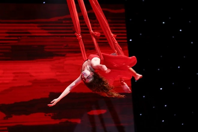 Lan Ngọc vượt Phương Trinh giành quán quân BNHV