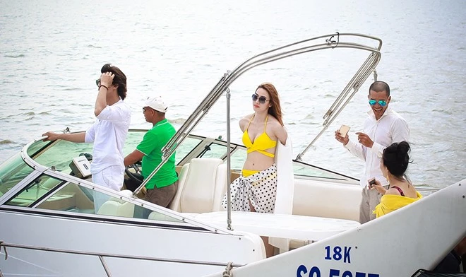 Ngân Khánh suýt chết đuối khi quay phim trên biển