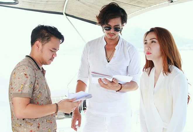 Ngân Khánh suýt chết đuối khi quay phim trên biển