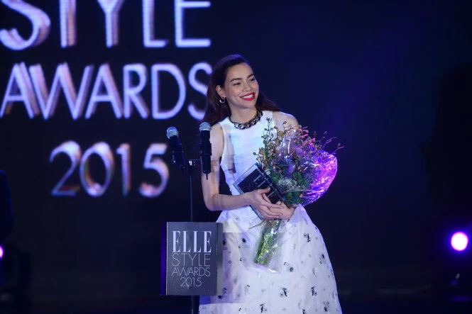 Ca sĩ Hồ Ngọc Hà đoạt giải Nữ ca sĩ phong cách - Ảnh: Quang Định