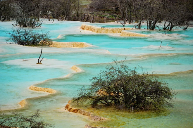 10 hồ bơi bậc thang tự nhiên đẹp nhất thế giới ảnh 3