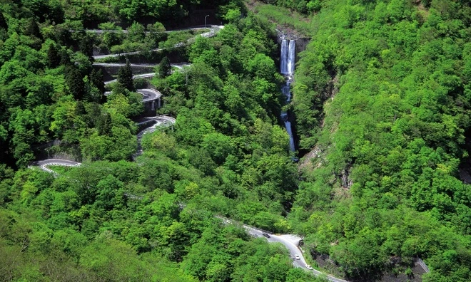 Đèo Hải Vân vào top cung đường đẹp nhất thế giới ảnh 2