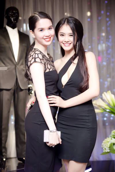 Linh Chi, Ngọc Trinh, Khắc Tiệp,