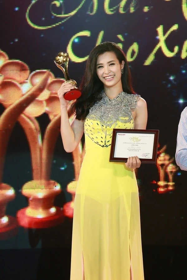 Ca sĩ Việt quen mặt trong cuộc đua giải thưởng âm nhạc