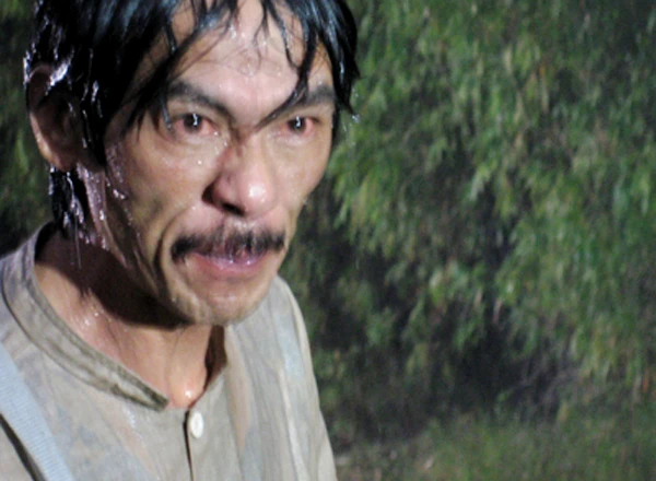 NSND Bùi Bài Bình trong phim Ma làng