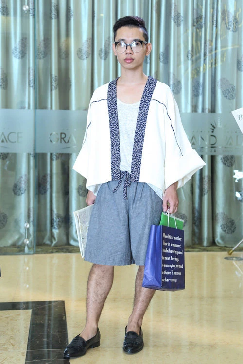 Một thí sinh khác với trang phục khó phân định giới tính-Hình ảnh lấy từ Fanpage của chương trình Project Runway Vietnam 2015