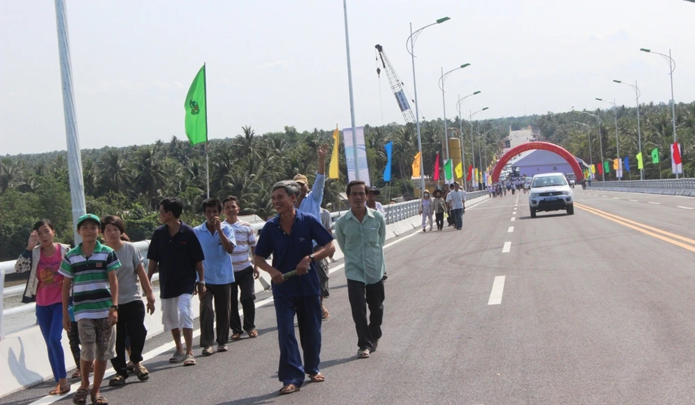 Những bước chân nụ cười thỏa ước mơ nối đôi bờ Cổ Chiên ảnh 6