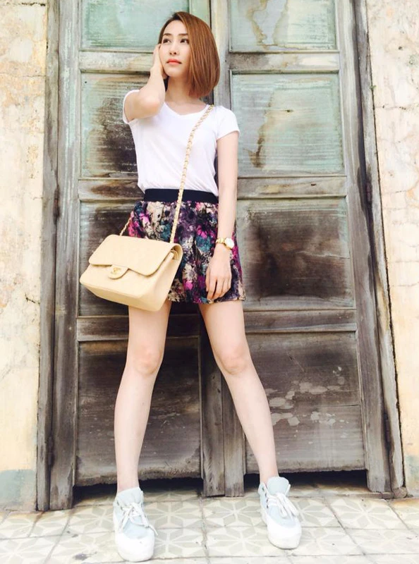 Ngân Khánh, Bước nhảy hoàn vũ, điện ảnh, cưới chồng, du học